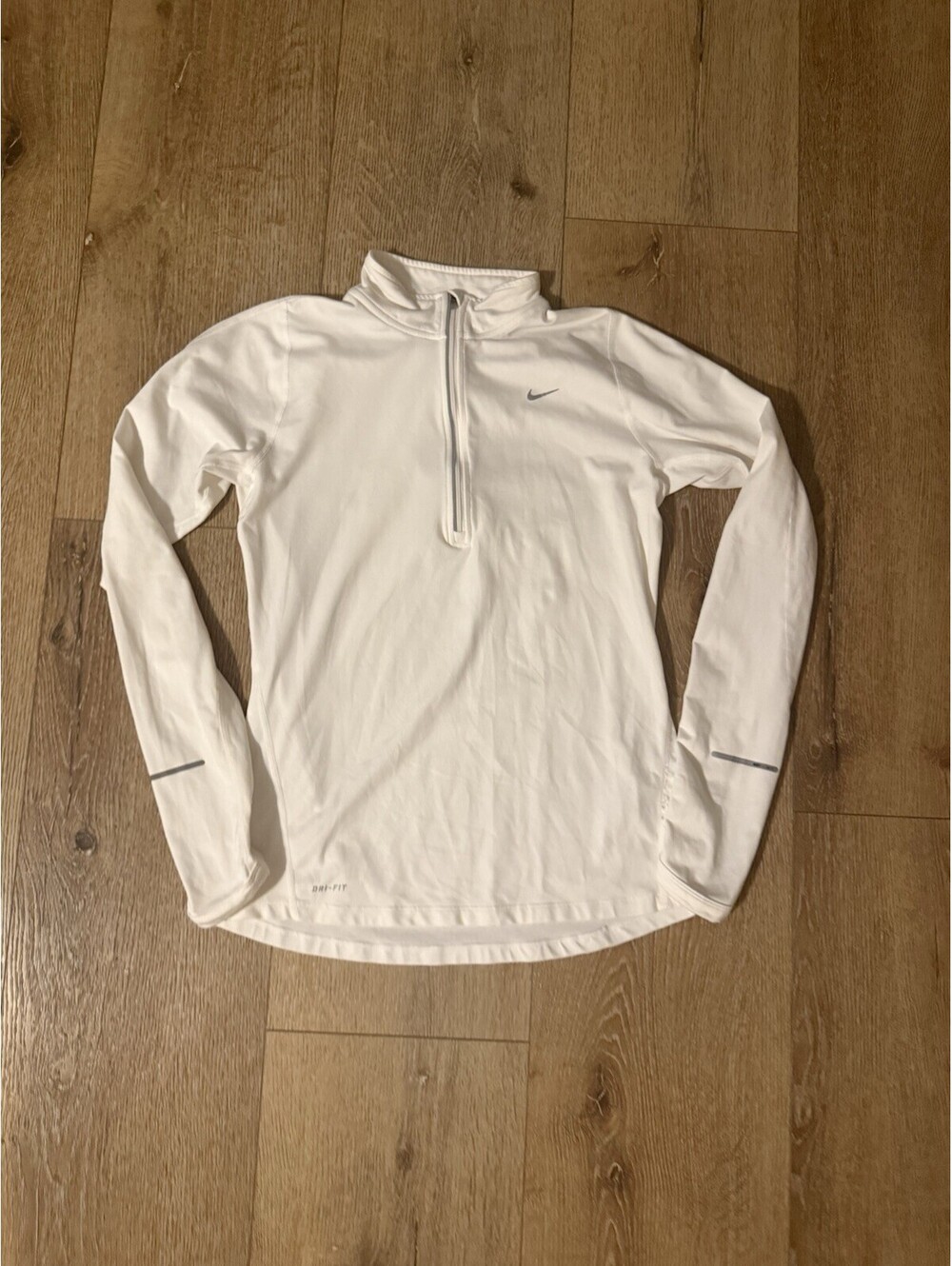 Nike Sportswear Womens White 1/4 Zip Mock Neck Running Sweater Size Small Drifit